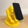 3D Baskı Goril Telefon Tutucu - Kaslı Goril Masaüstü Telefon Standı-Sarı