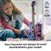 Editions Olivia Rodrigo’nun İki Renkli Gitarı 43031