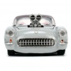 Figürü ve 1957 Chevrolet Corvette Model Aracı