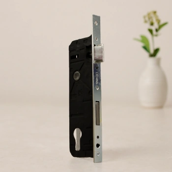 35mm PVC Silindirli Kapı Kilidi