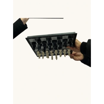 VRD10660 MIKNATISLI KATLANABİLİR SATRANÇ