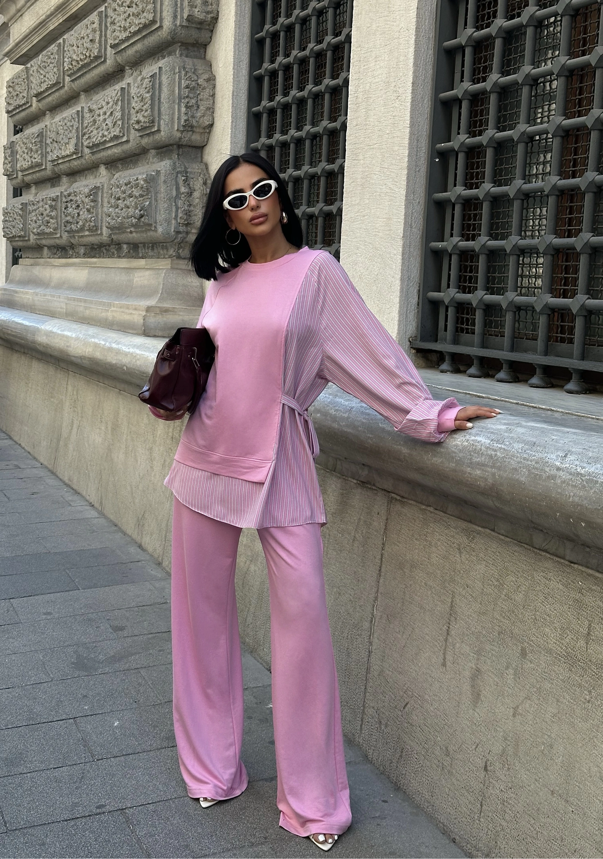Kristal Modal Çizgili Takım