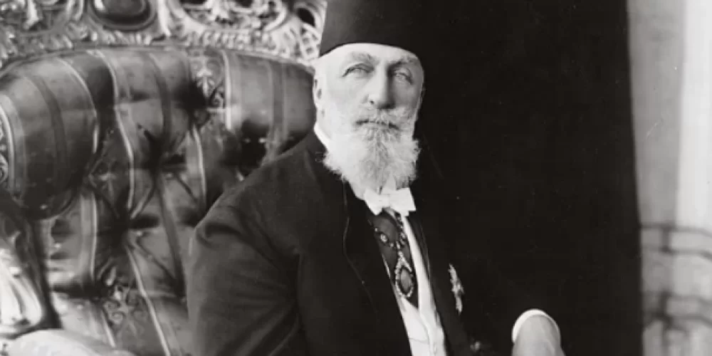 Abdülmecid Efendi Kimdir? Hayatı ve Eserleri