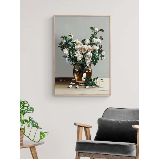 Beyaza Açan Manolya Yağlı Boya Tablosu