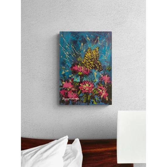 Pembe Çiçeklerde Kelebek Yağlı Boya Tablosu