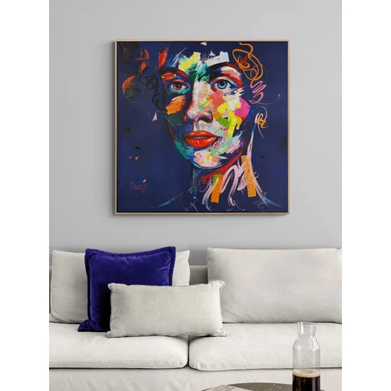 Renklerin İçindeki Kadın Yağlı Boya Tablosu