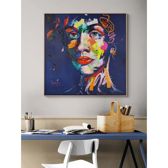 Renklerin İçindeki Kadın Yağlı Boya Tablosu