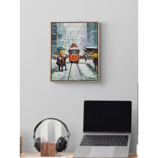 Karda Kırmızı Tramvay Yağlı Boya Tablosu