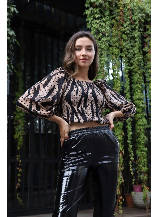 Madonna Yaka Crop Bluz - BEJ