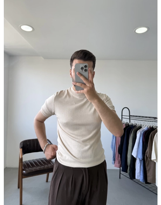Basic Yarım Balıkçı Triko T-Shirt