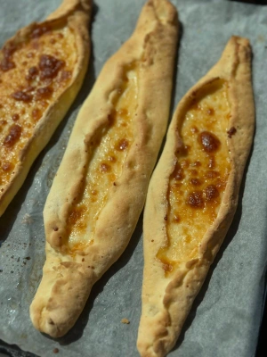 GLUTENSİZ PEYNİRLİ PİDE 1 ADET