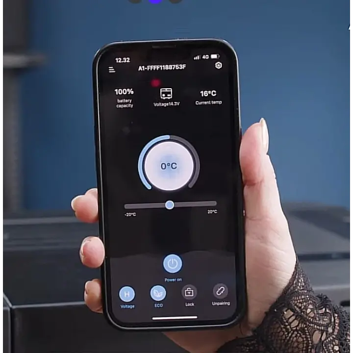 Evacool Tesla Model Y Uyumlu 35 Litre 12,24,220V Kompresörlü Taşınabilir Buzdolabı