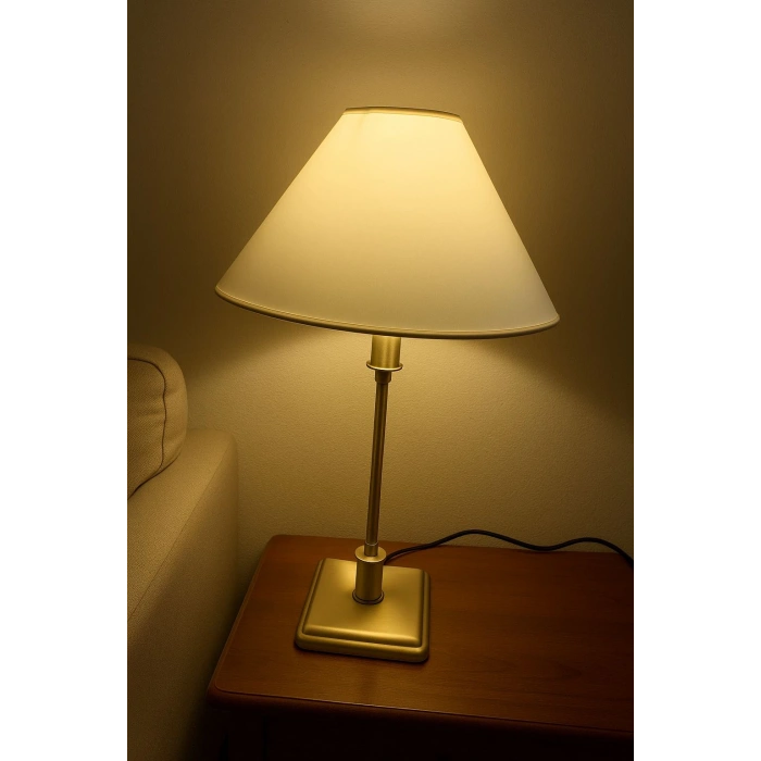 ML-452-B Şapkalı Modern Abajür