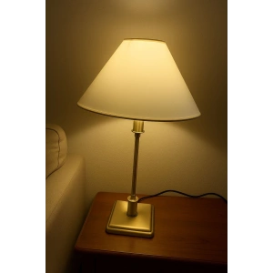 ML-452-B Şapkalı Modern Abajür