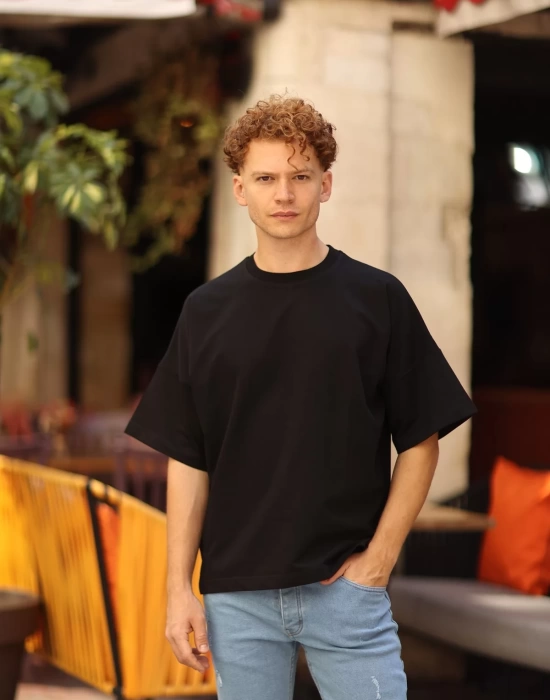 Erkek Oversize Siyah T-Shirt