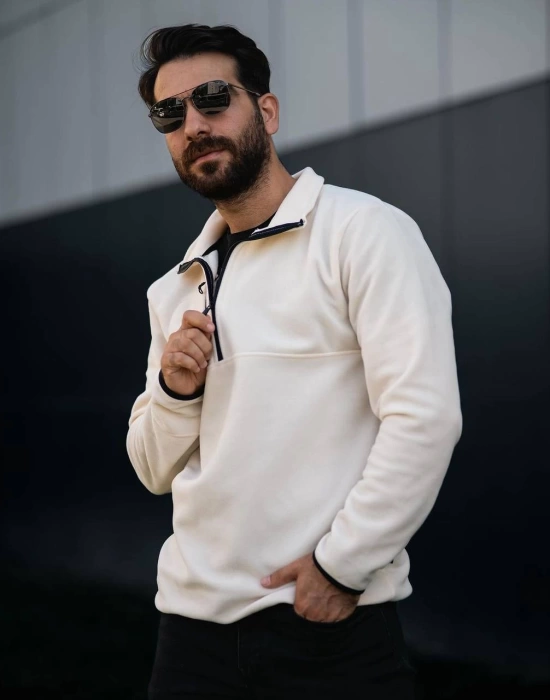 Fermuarlı Yaka Polar Sweatshirt Beyaz