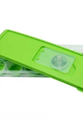 12li Kapaklı Yapışmaz Silikon Tabanlı Plastik Küp Buz Kalıbı (4940)