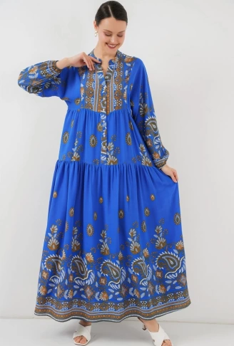 2423 Otantik Desenli Tesettür Elbise - Saks 1