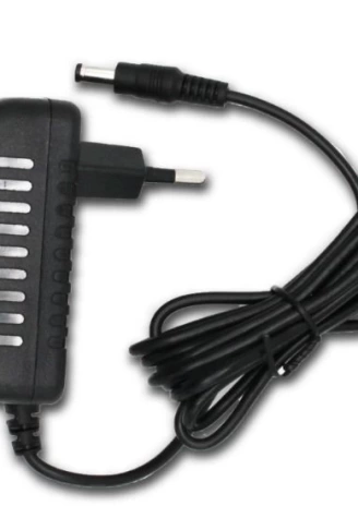 3 VOLT - 1 AMPER 5.5*2.5 UÇLU PLASTİK KASA PRİZ TİPİ ADAPTÖR (4940)