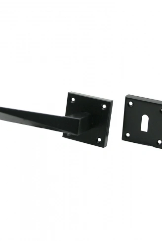 4 TAKIM PRATİK PRİZMA ODA SİYAH ROZETLİ KAPI KOLU (4940)