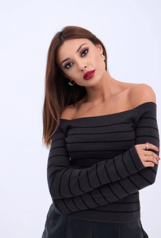 4206 TRİKO ÇİZGİLİ KAYIK YAKA CROP-ANTRASİT-SİYAH