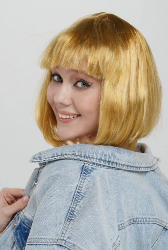 Altın Renk Düz Kesim Küt Parti Peruğu Kısa Takma Saç (4940)