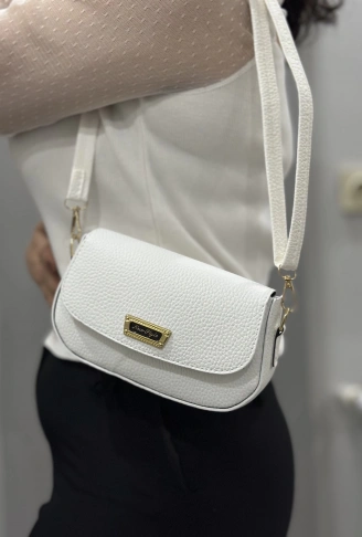 Beyaz cilt jessi çanta