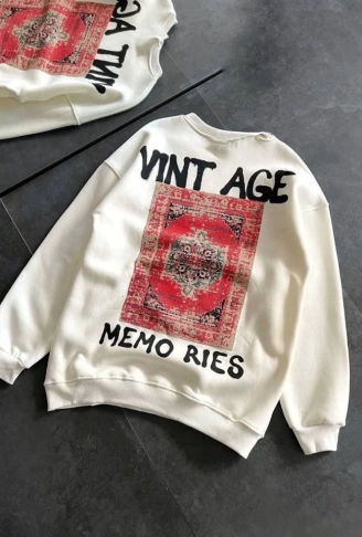 Bisiklet Yaka Üç İplik Baskılı Oversize SweatShirt - Beyaz