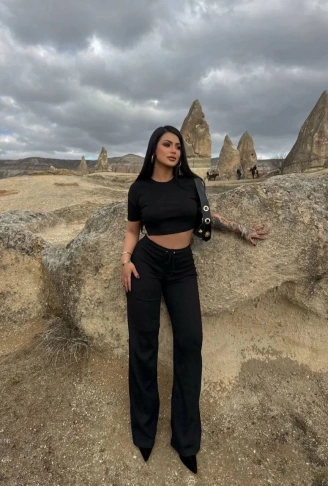 Bol paça pantolonlu alt üst takım