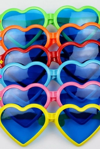 Büyük Kalp Parti Gözlüğü Karışık 12 Adet (4940)