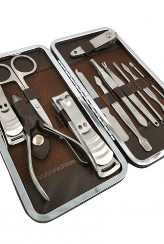 Çantalı Manikür Pensi Profesyonel ve Manikür Pedikür Seti 13 Parça Tırnak Eti İtici Ve Cımbız (4940)