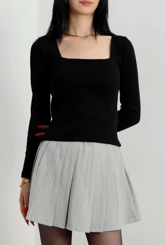 Çerçeve yaka kaşkorse bluz siyah