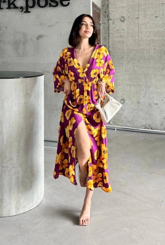 Çiçek baskılı elbise