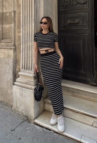 Çizgili etekli takım siyah s3609