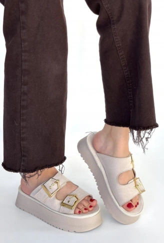 Coer Bej Süet Çift Tokalı Terlik