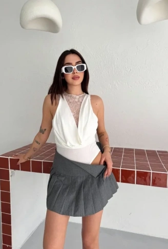 Dantel Detaylı Derin Dekolte Body Şık Kolsuz Yazlık Bodysuit - Beyaz