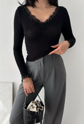 Dantel Detaylı V Yaka Arkası V Yaka Kaşmir Dokulu Uzun Kollu Bluz - Siyah