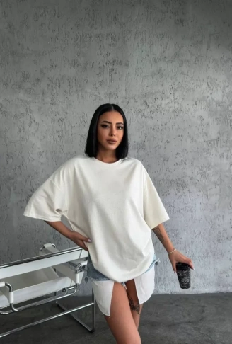 Düz Biskilet Yaka  T-shirt - Beyaz