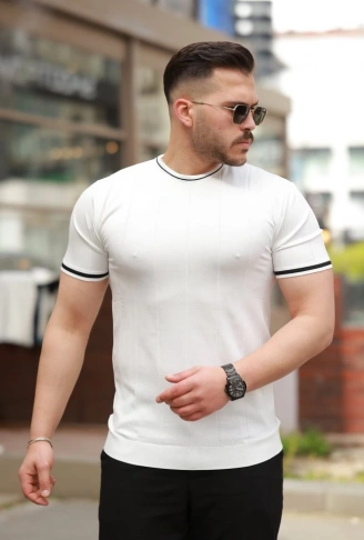 Erkek Bisiklet Yaka çizgi Desenli Ribanalı Kısa Kollu Tshirt