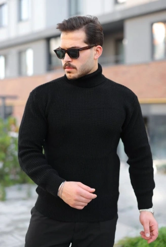 Erkek Boğazlı Örme Kazak