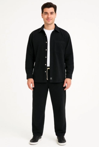Erkek Kadife Oversize Takım – Gömlek Ve Pantolon İkili Set Füme Corduroy Şıklığı, Rahat Ve Zarif Duruş Yumuşak Dokulu Kadife Kumaş, Düğmeli Gömlek Üst Ve Lastikli Pantolon Alt Parça Ile Gün Boyu Konfor- Siyah