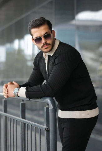 Erkek Kol Ve Yaka Detaylı Uzun Kollu Triko