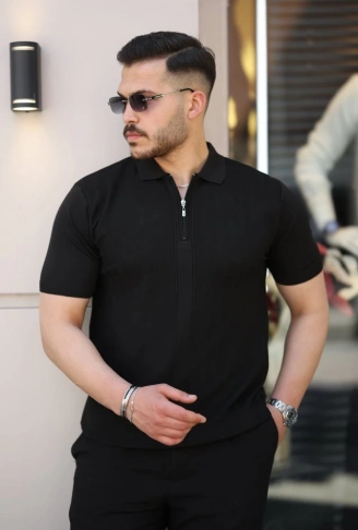 Erkek Yakası Fermuarlı Kısa Kollu T-shirt