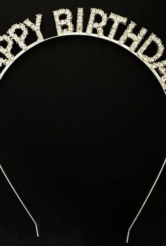 Gümüş Kristal Taşlı Happy Birthday Doğum Günü Tacı İthal Ürün A Kalite 17x16 cm (4940)