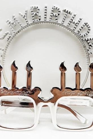 İt&apos;s My Birthday Yazılı Taç ve Mum Şekilli Gözlük Seti Gümüş Renk (4940)