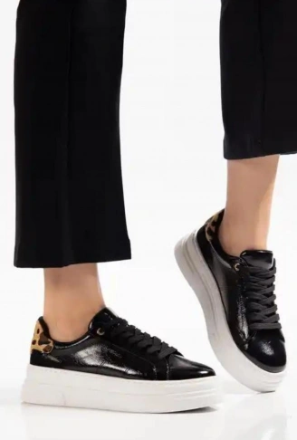 Jetan Siyah Rugan Bağcıklı Spor Ayakkabı