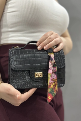 Jisse siyah cilt çanta