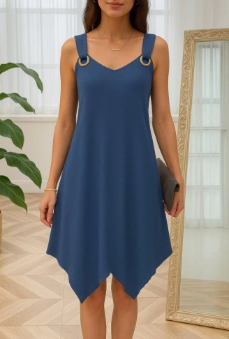 Kadın Askılı Yuvarlak Yaka Kuş Gözü Detaylı Asimetrik Viskon Elbise