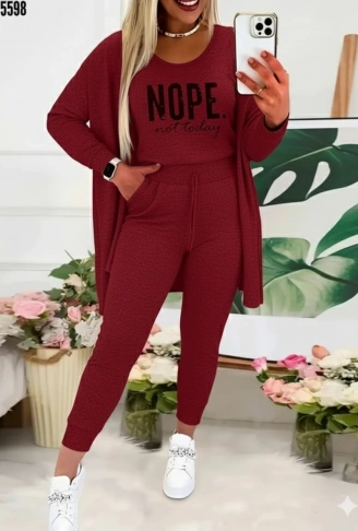 Kadın Askılı Yuvarlak Yaka Yazılı Viskon Iki Iplik Bluz Ceket Ve Pantolon 3lü Takım