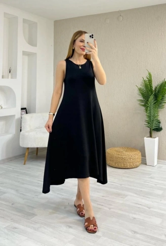 Kadın Askılı Yuvarlak Yakalı Asimetrik Kesim Detaylı Viskon Elbise